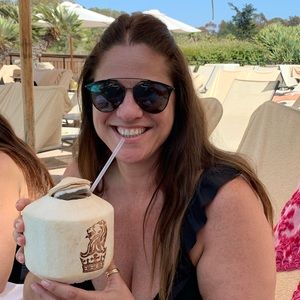 Meet your Posher, Ale